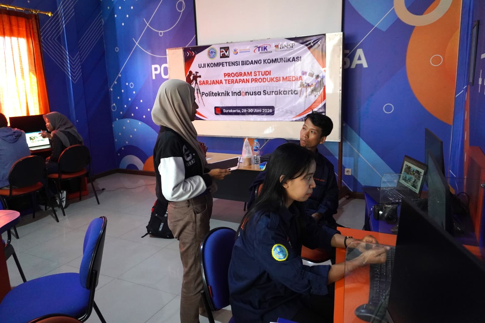 Perkuat Kompetensi Lulusan, Prodi Sarjana Terapan Produksi Media Gelar Uji Sertifikasi Profesi - Galeri