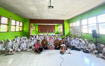 Mendorong Akses Pendidikan Tinggi, Politeknik Indonusa Jalin MoU dengan SMK di Purbalingga dan Banyumas