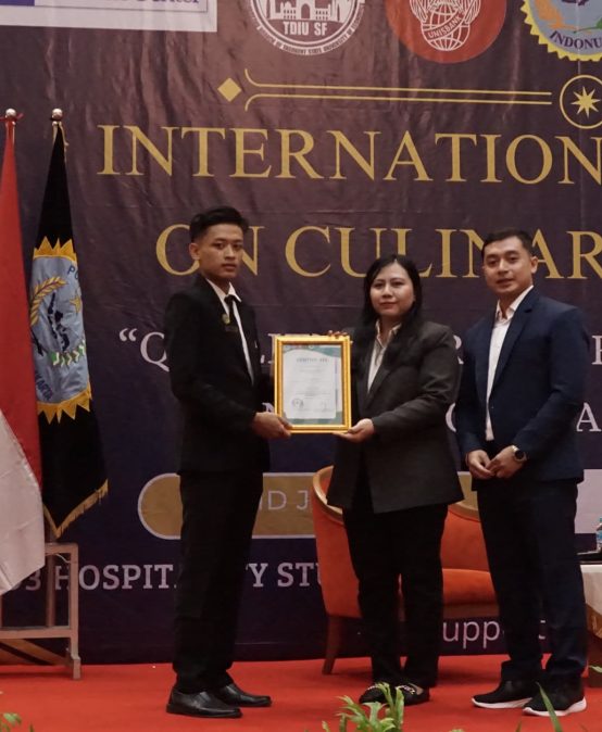 Promosikan Wisata Kuliner Global, Prodi D3 Perhotelan INDONUSA Gelar Seminar Internasional