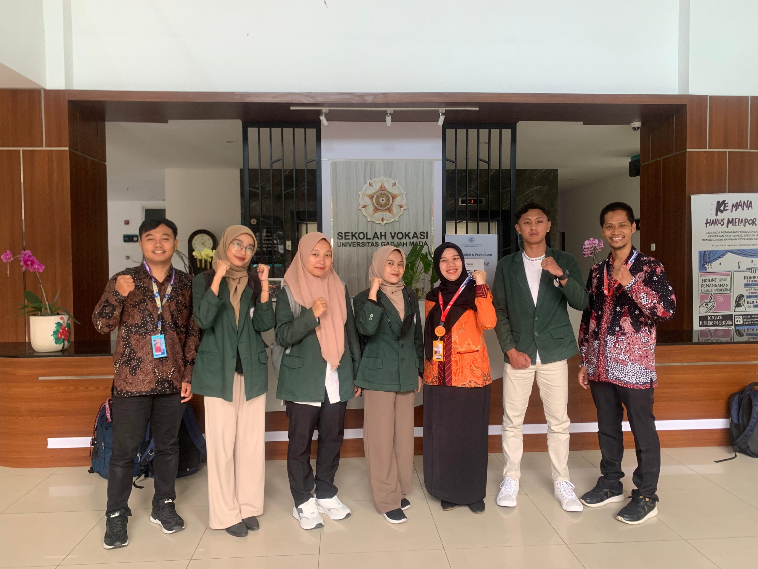 Juara 1! Mahasiswa Politeknik Indonusa Unggul di Ajang Medical Record Speech Juara 1! Mahasiswa Politeknik Indonusa Unggul di Ajang Medical Record Speech